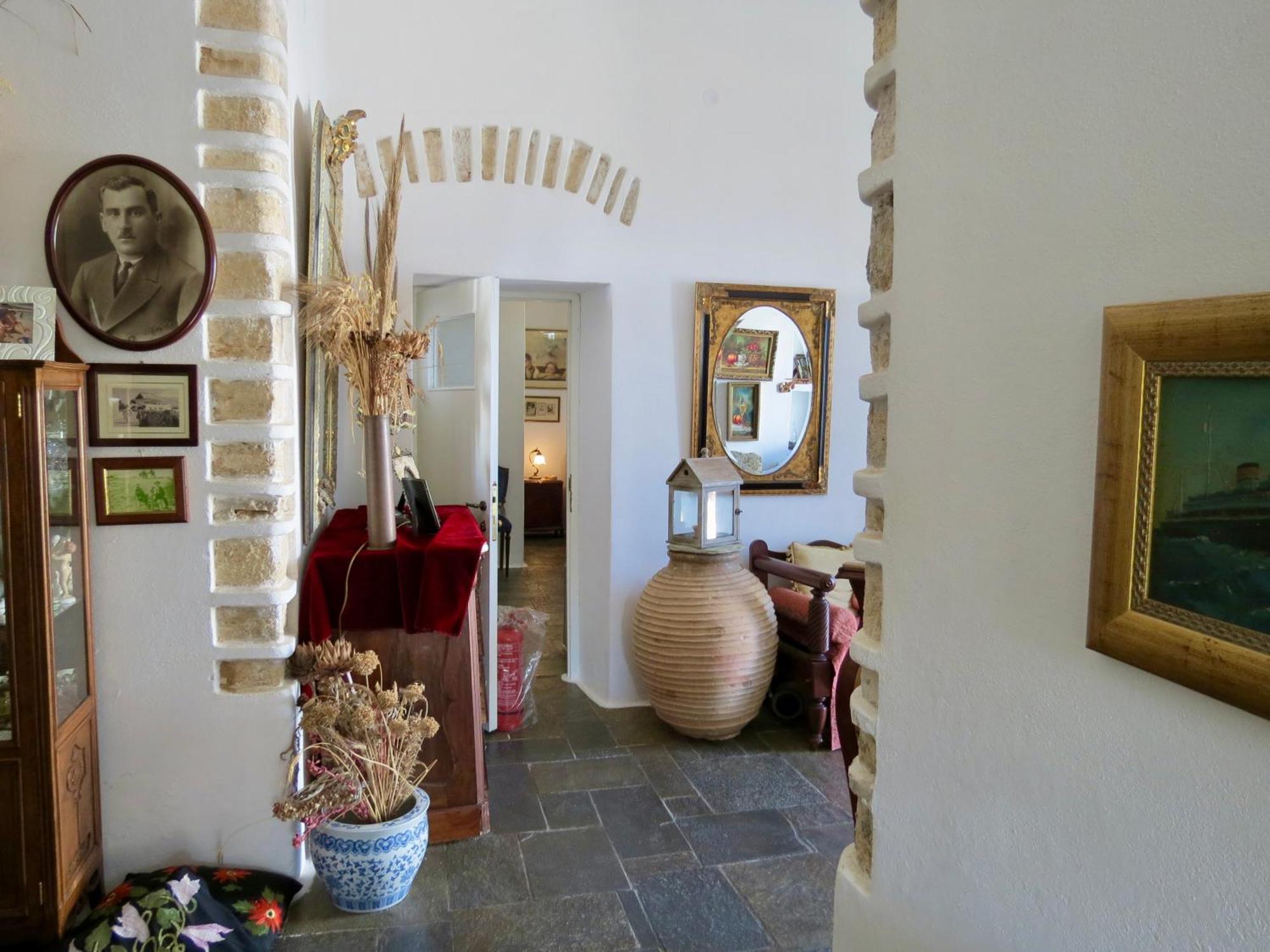 Fanivevisgarden Hotel Folégandros Екстериор снимка