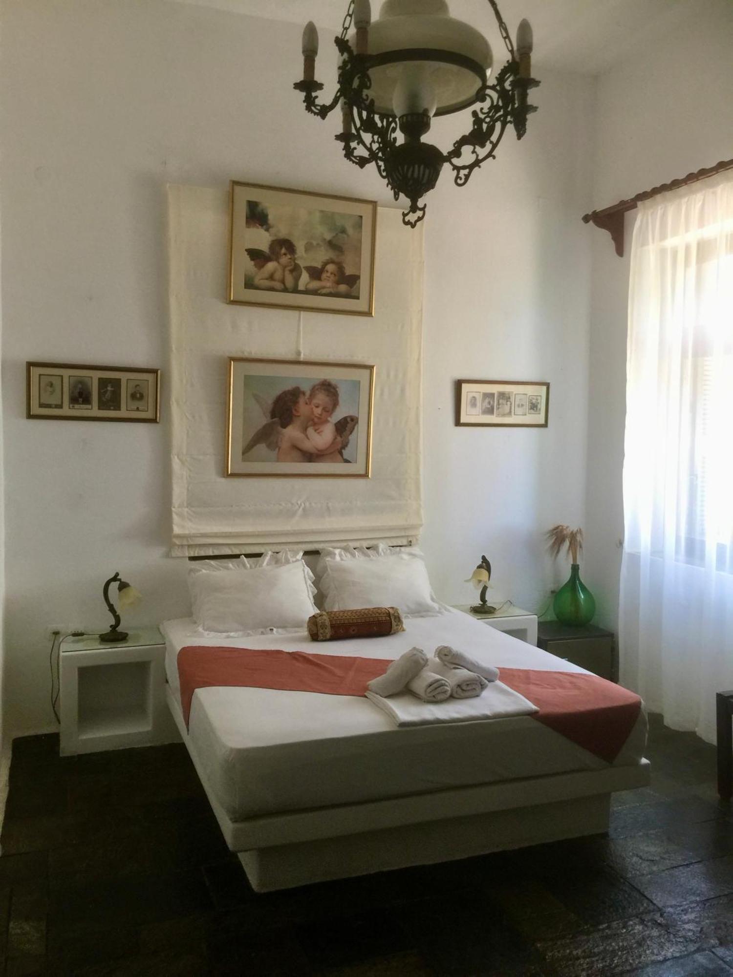 Fanivevisgarden Hotel Folégandros Екстериор снимка