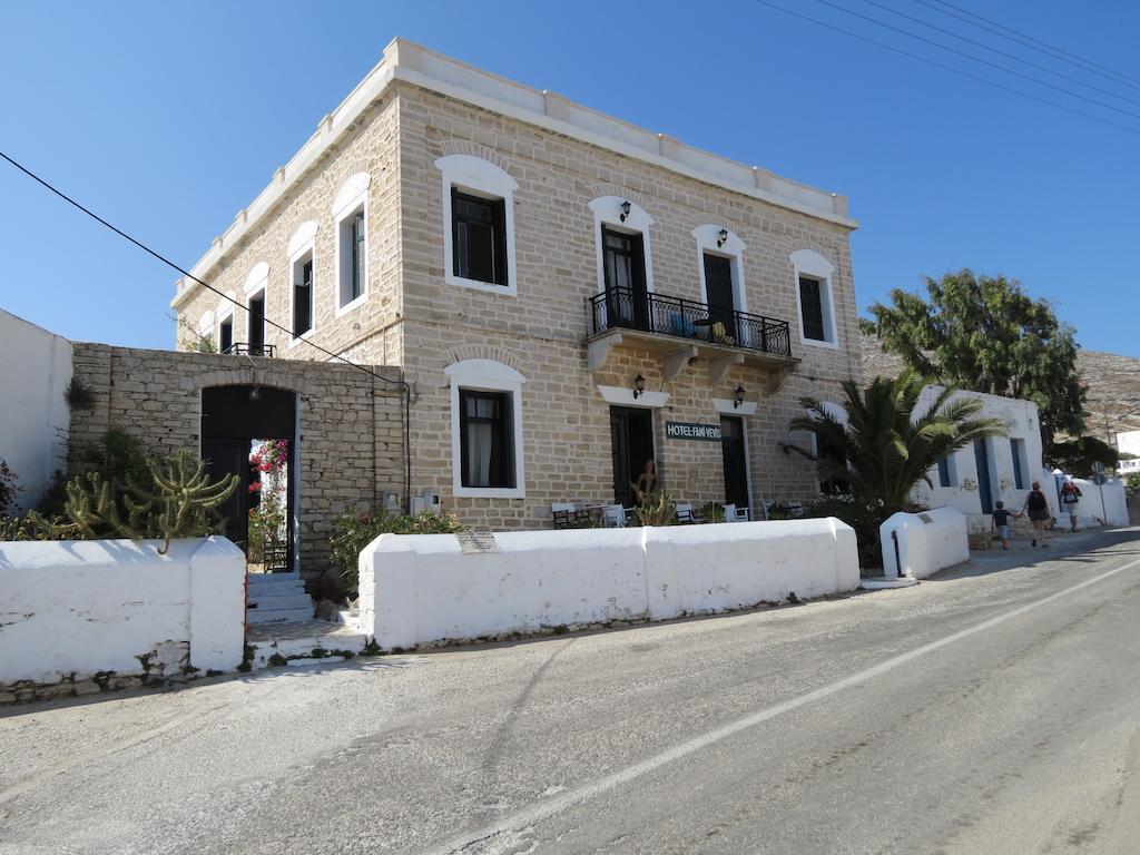 Fanivevisgarden Hotel Folégandros Екстериор снимка